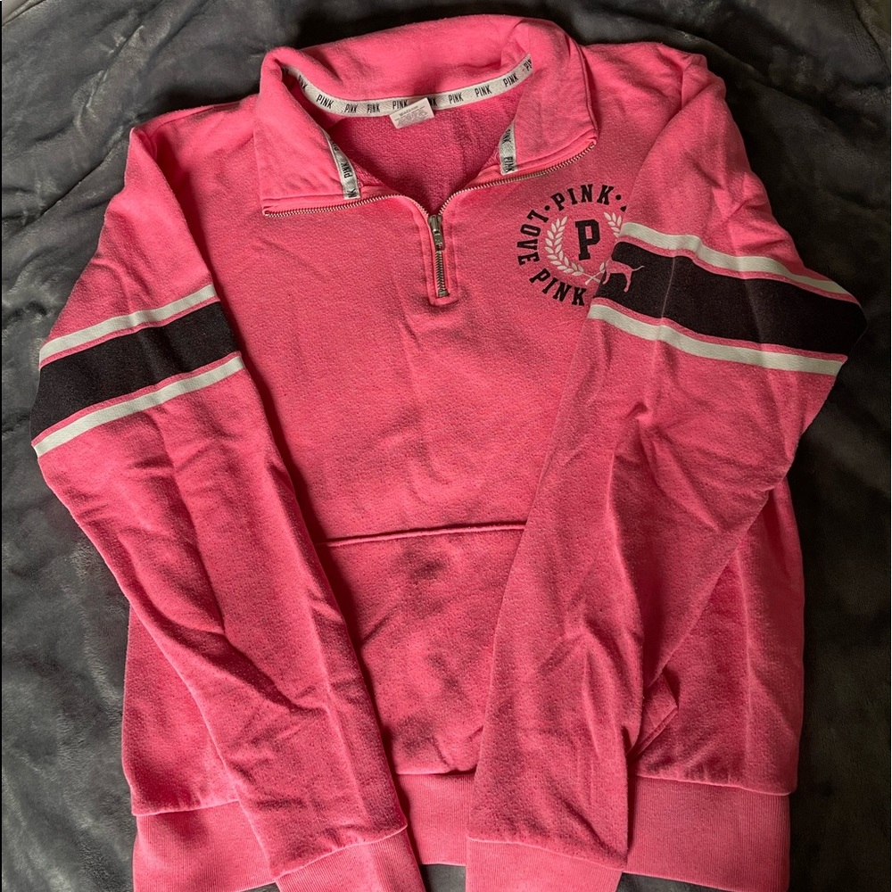 PINK Victoria’s Secret half zip size XS
